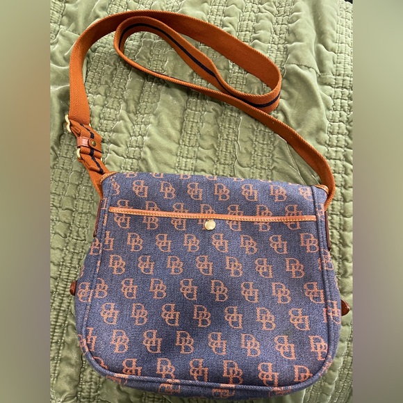 Dooney & Bourke Vintage Purse - Picture 2 of 6